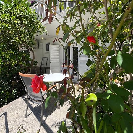 Green Oasis For Two, 30 Meters From Sea Apartman Zára Kültér fotó