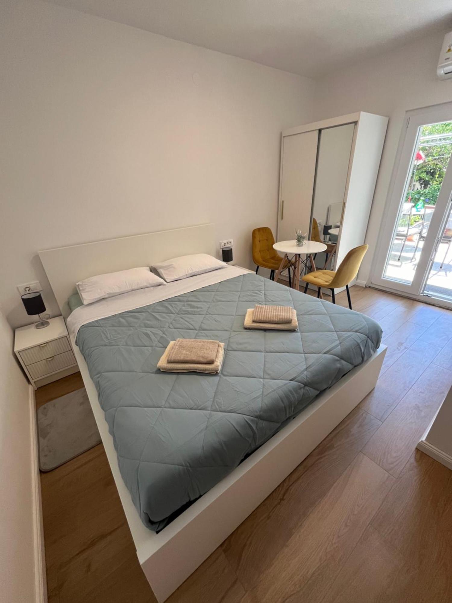 Green Oasis For Two, 30 Meters From Sea Apartman Zára Kültér fotó