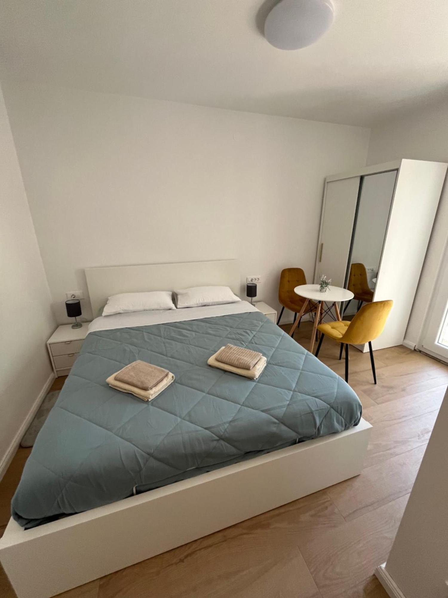 Green Oasis For Two, 30 Meters From Sea Apartman Zára Kültér fotó